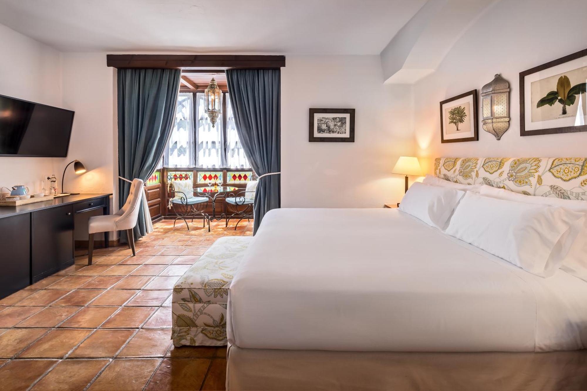 La Bobadilla, A Royal Hideaway Hotel Вильянуэва-де-Тапиа Экстерьер фото